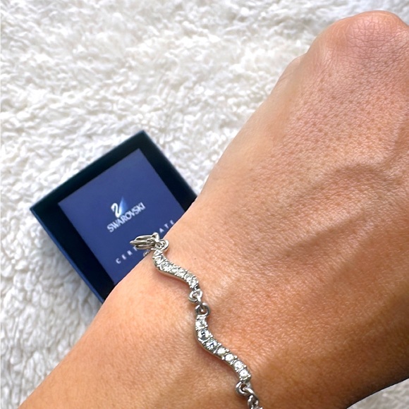 TWO Authentictic Swarovski Crystal brand bracelets. Come with Swarovski box. - Picture 4 of 6